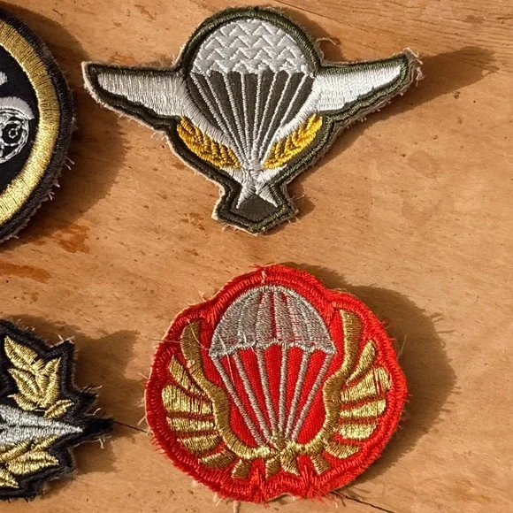 Vintage Military Patches - Picture 4 of 6